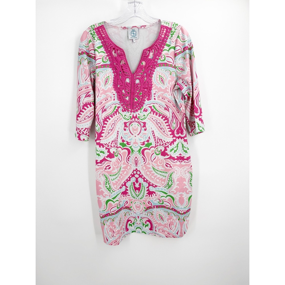 Tracy Negoshian Emilia Paisley Shift Dress Pink Green Crochet V-Neck Size Small